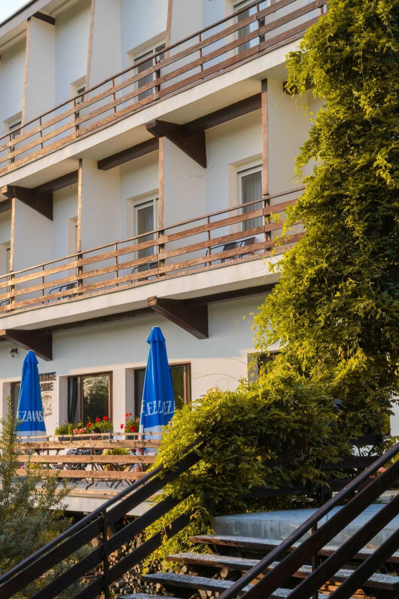 Osrodek Wypoczynkowy " Bieszczady" Hotel Myczkowce Exterior foto